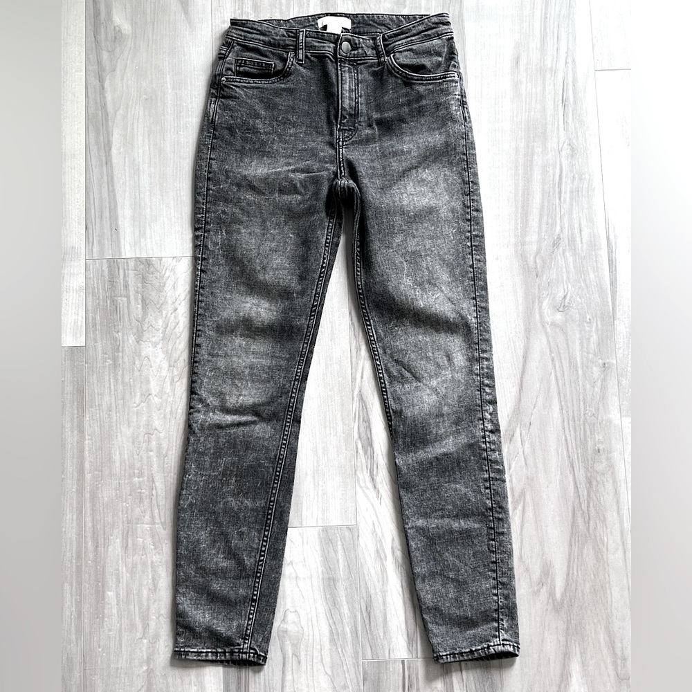 H&M Ladies Everyday Denim 6